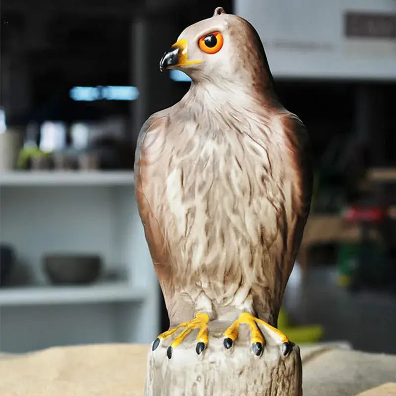 Lifelike Hawk Decoy ChandeliersLife®
