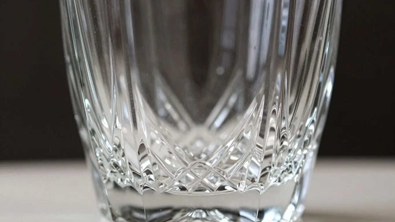 Elevate Your Decor with Exquisite Crystal Vases ChandeliersLife®