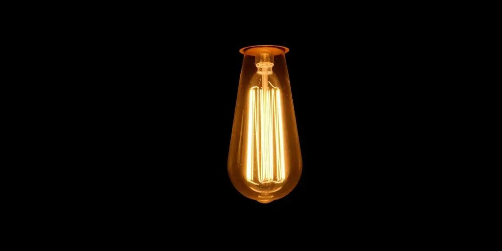 Illuminate-Your-Space-with-Vintage-Filament-Light-Bulb-Charm ChandeliersLife®
