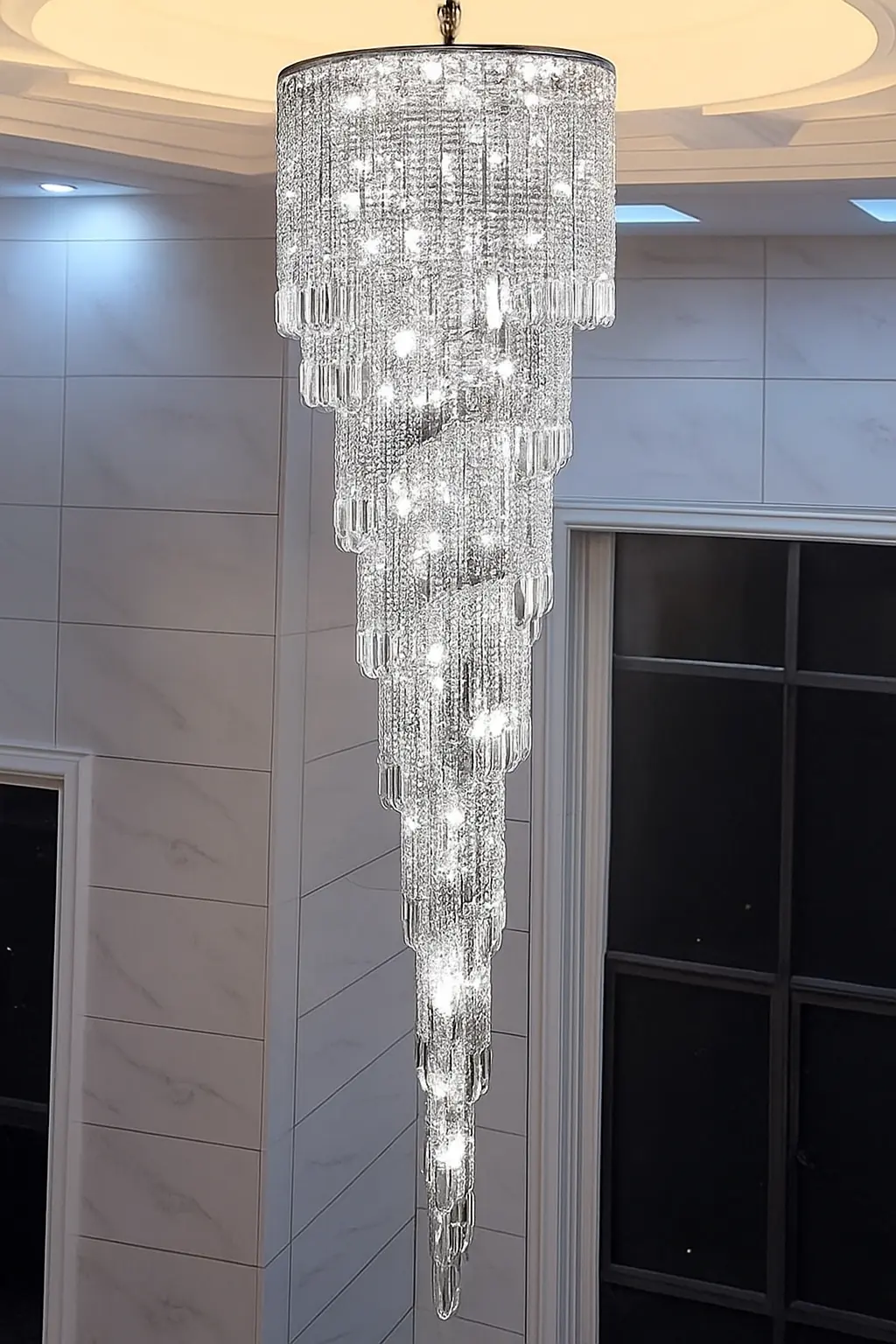 Luxury Chandelier For Stairs
