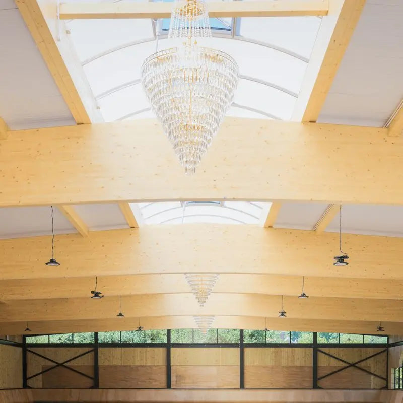 Lustre en cristal pour villa en duplex