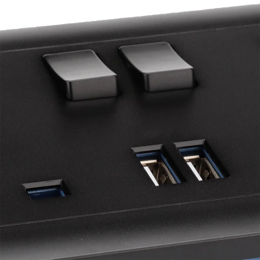 Dual-Wall Plug Socket 3A with 2 USB Charging Ports and Flat Plate - UK Standard