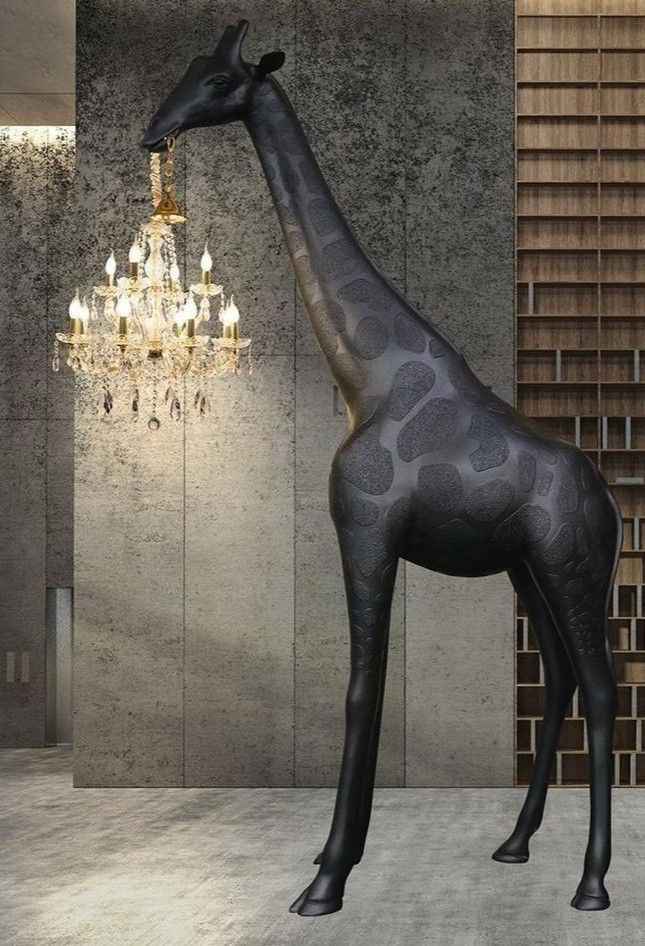 Art Sculpture Giraffe Floor Chandelier - Black